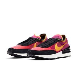 Nike Waffle One Active Fuschia
